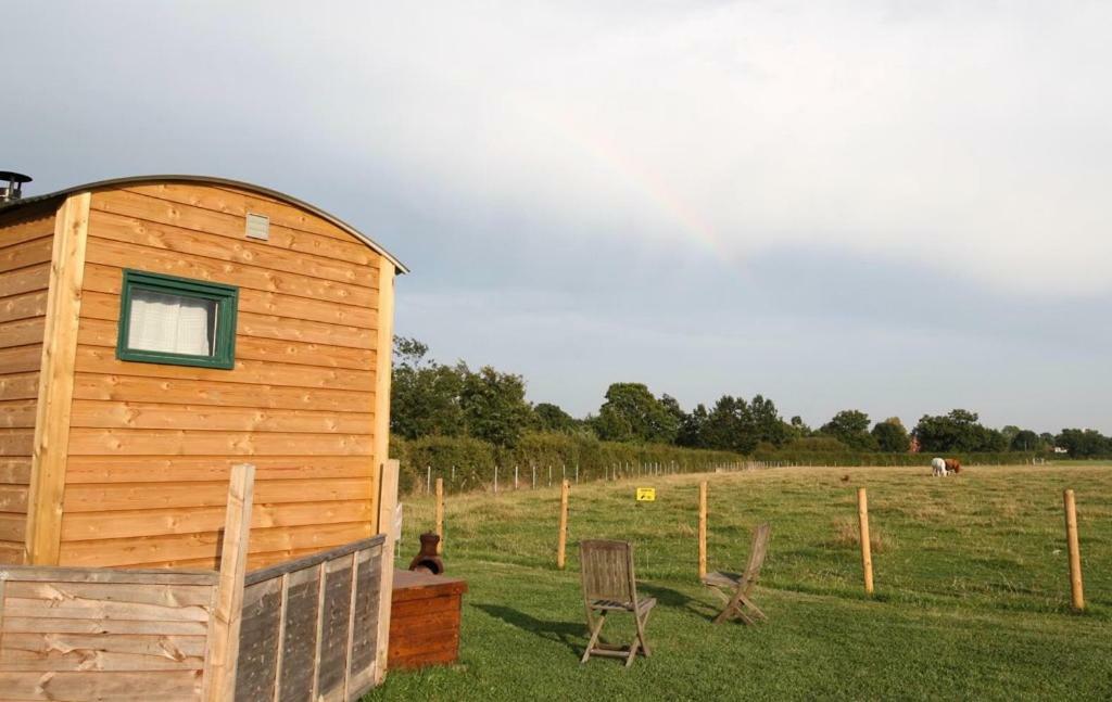 Hotel Shepherdshuts-Southeast Ashford  Exterior foto