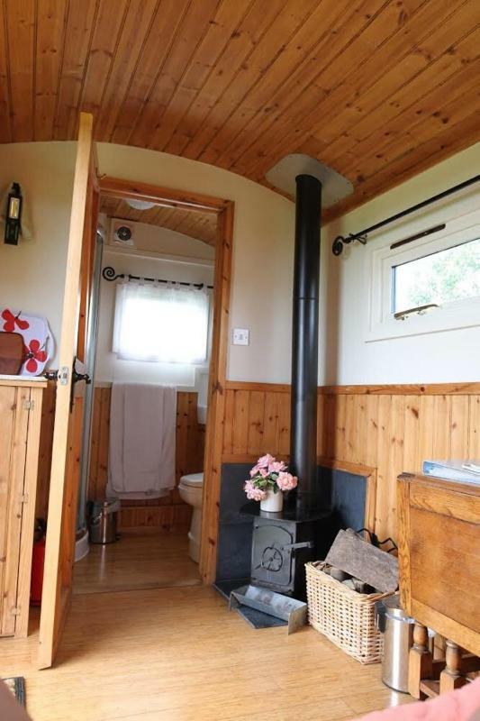 Hotel Shepherdshuts-Southeast Ashford  Exterior foto